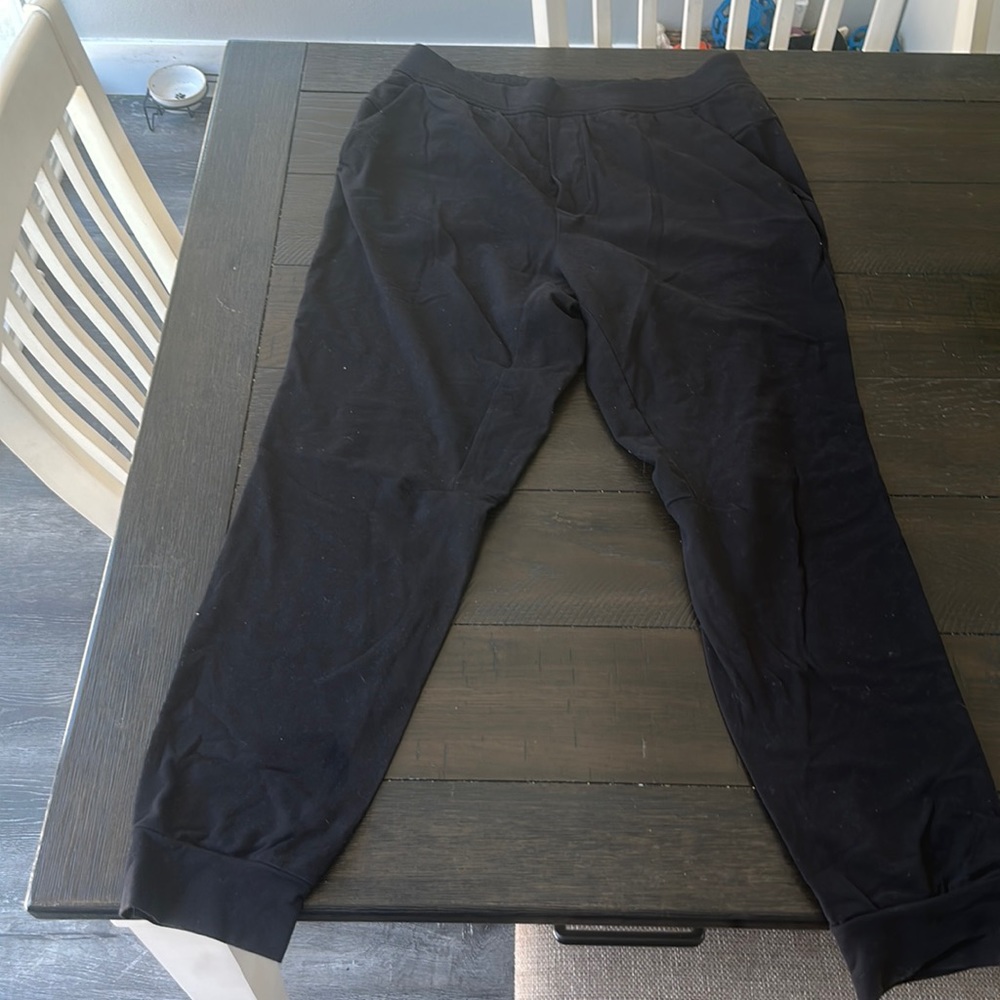 Lululemon Black sweats